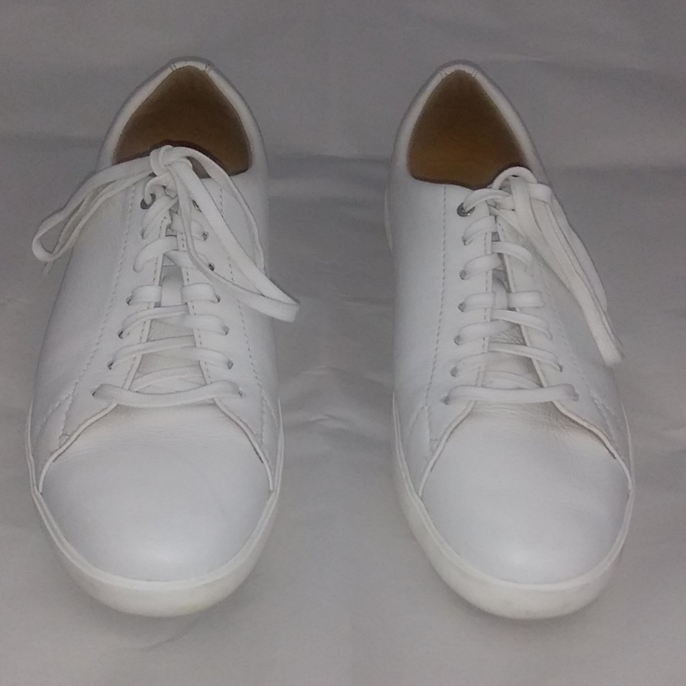 COLE HAAN MEN’S white leather sneakers